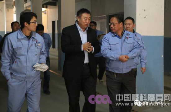 新大新材：新易相融 偉業必將大成