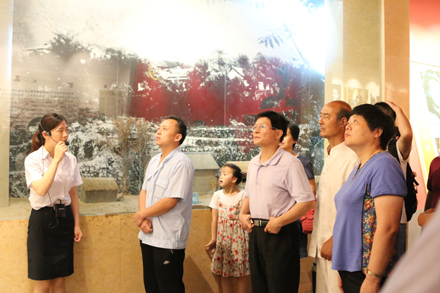 國(guó)機(jī)精工組織黨員干部赴焦裕祿紀(jì)念館參觀學(xué)習(xí)