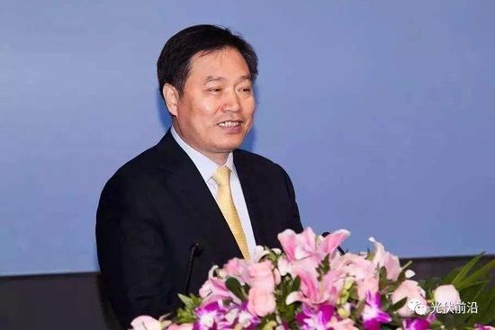 協(xié)鑫集團董事長朱共山：未來的汽車不再是代步工具，而是一個移動能源