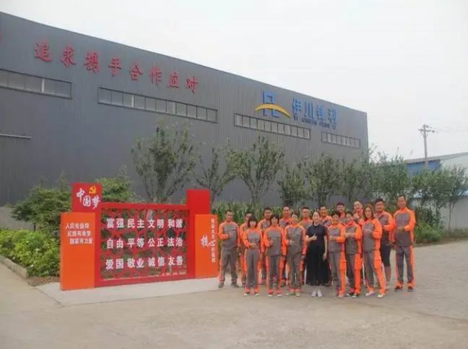 伊川鋒利：嚴峻挑戰(zhàn)下，把普通的棕剛玉做到不普通！