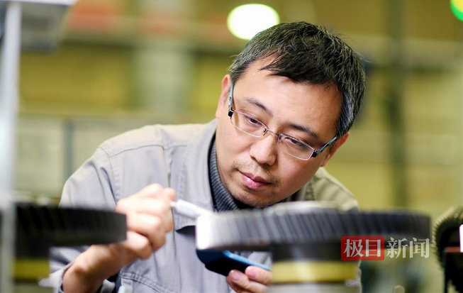 “荊楚工匠”海剛：磨齒行業“超級剛”